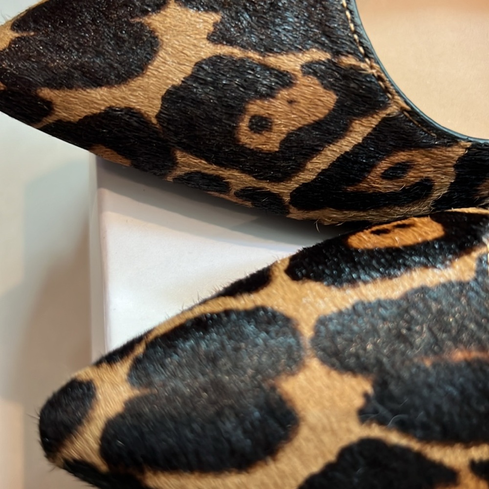 Calvin Klein Gella Kis Skin Pumps - Picture 6 of 6